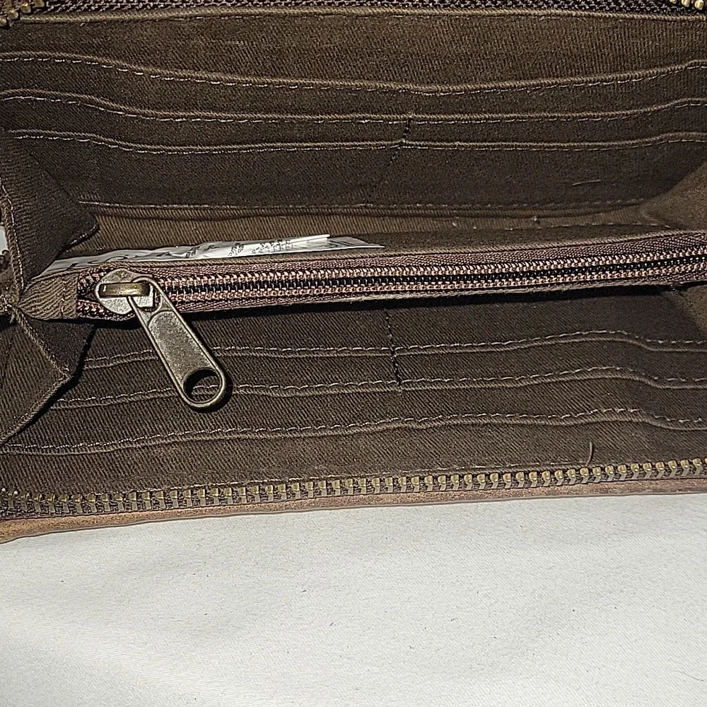 STS Ranchwear Southwestern Stripe Tapestry Leather Zip Around Wallet